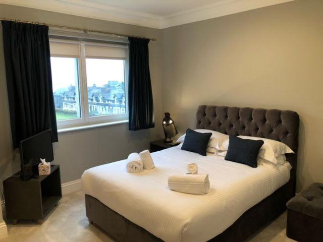 Brand New - Contemporary - 2 Bedroom - 2 Bathroom - Spacious Apartment - Lake Views Ambleside Exterior photo